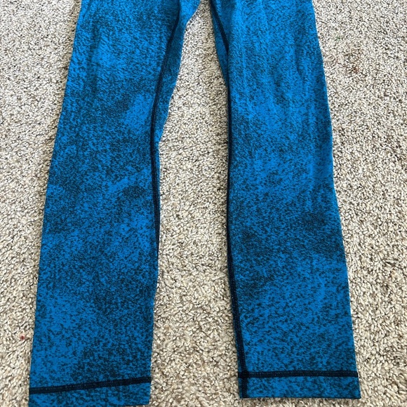 Lululemon High Times Pant Luon Spray Jacquard Shocking Blue Black Size 8 Women's - Picture 4 of 9